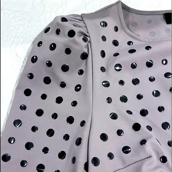 Stella & Jamie Studded Gray Puff Sleeve Crop Top Size XS X-Small NWOT - Picture 3 of 11